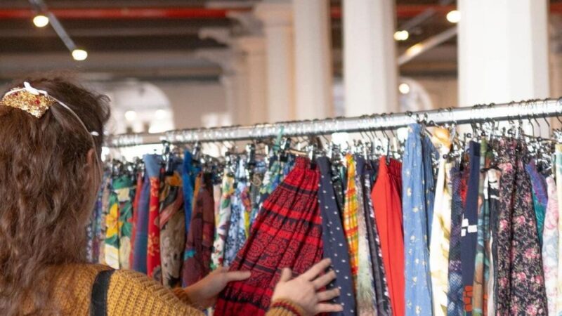 Milan: Vintage Shopping Tour - An In-Depth Look at the Milan Vintage Shopping Tour