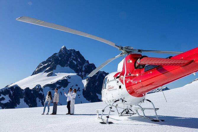 Milford Extended Helicopter Tour from Queenstown - How the Itinerary Unfolds