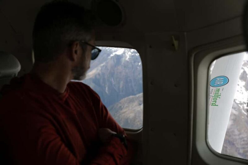 Milford Sound & Big 5 Glaciers Scenic Flight from Queenstown - FAQ