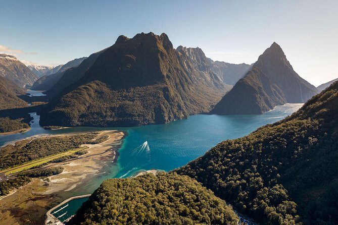 Milford Sound Coach and Cruise Tour from Queenstown with Flyback - The Value of the Experience