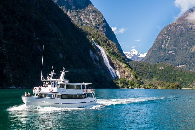 Milford Sound Coach & Cruise ex Te Anau Stunning Views with Lunch - Stops Beyond Milford: Further Exploration and Wildlife