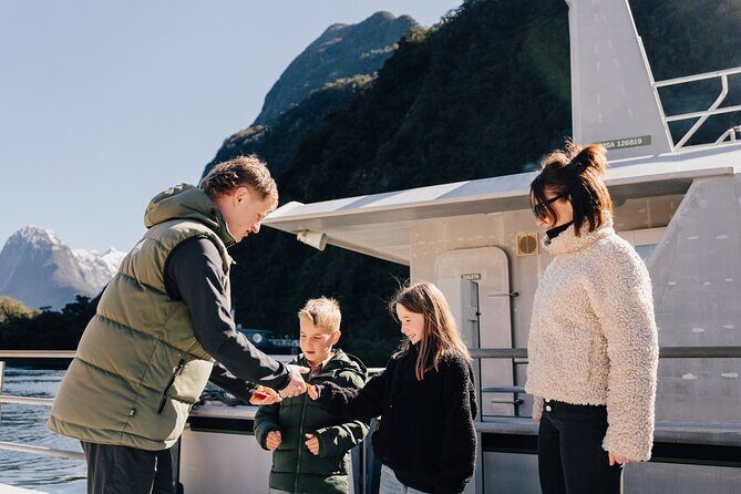 Milford Sound Cruise with Round-Trip Flights from Queenstown - Who Will Love This Tour