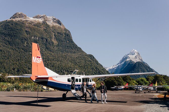 Milford Sound Cruise with Round-Trip Flights from Queenstown - FAQ