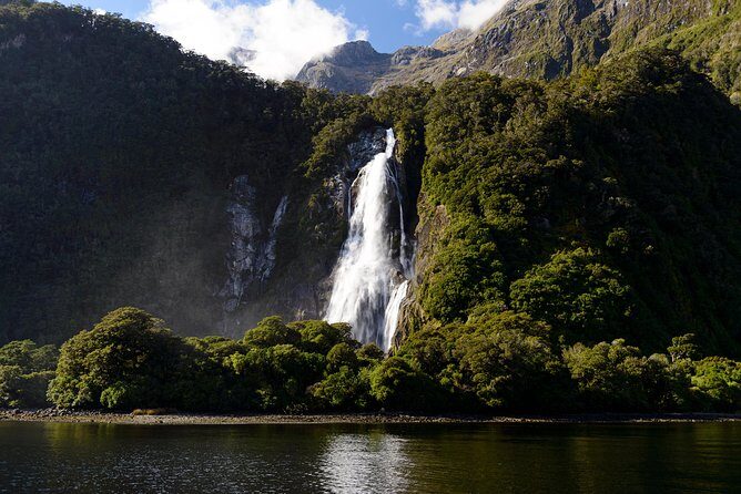 Milford Sound Day Tour with Scenic Cruise from Queenstown - The Sum Up