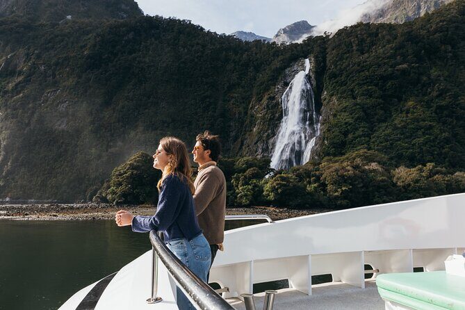 Milford Sound Fly-Cruise-Fly Tour from Queenstown - Authentic Experiences from Travelers