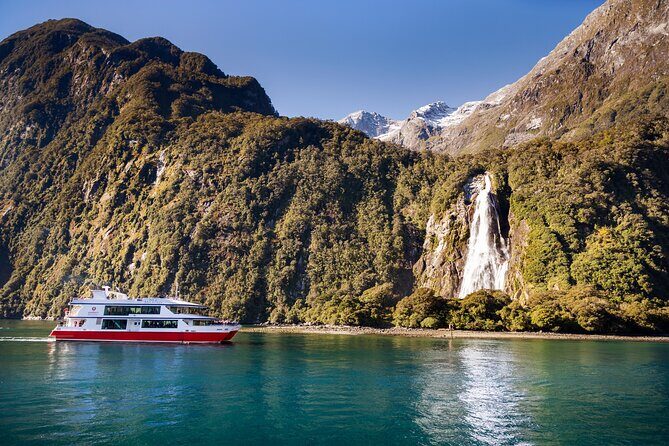Milford Sound Nature Cruise with Cascade Room Upgrade - Introduction: What Is This Cruise All About?