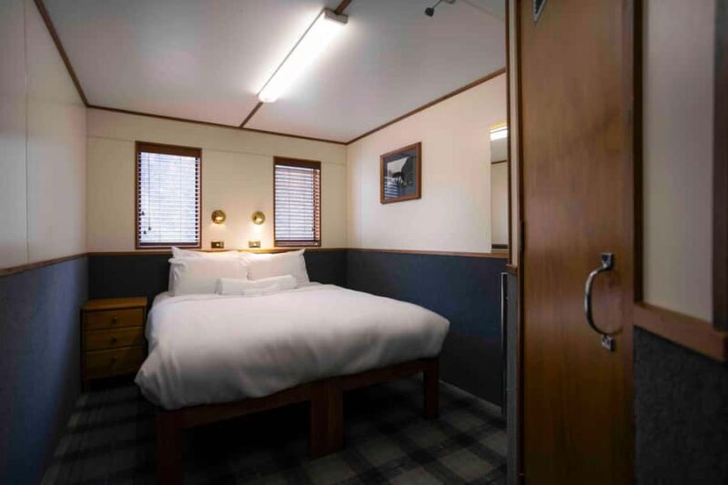 Milford Sound: Overnight Cruise with Water Activities - FAQ