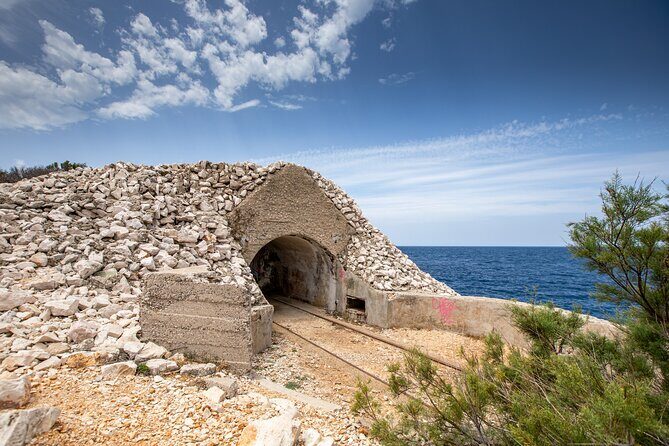 Military Tour - Why You’ll Love the Vis Military Tour