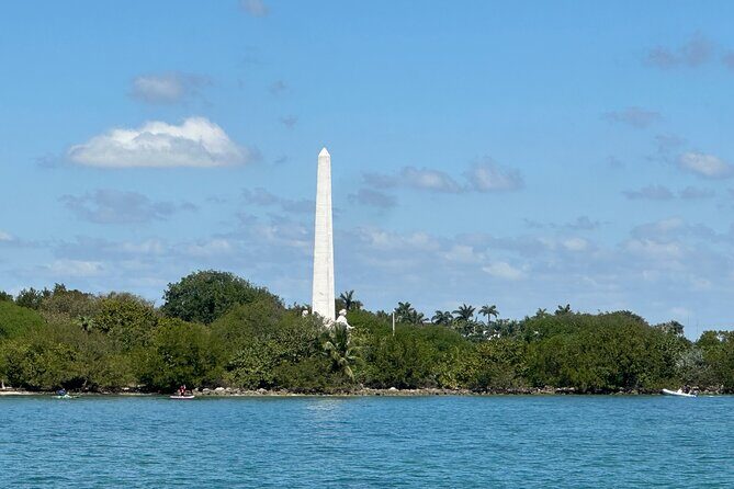 Millionaire Homes Miami Favorite Boat Cruise - Key Points