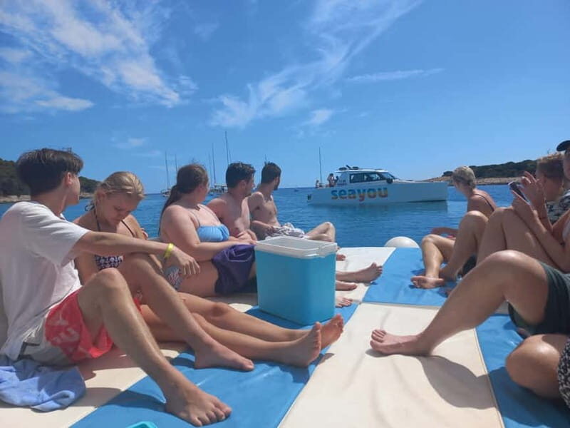 Milna: Boat Trip to Hvar and Red Rocks - An In-Depth Look at the Experience