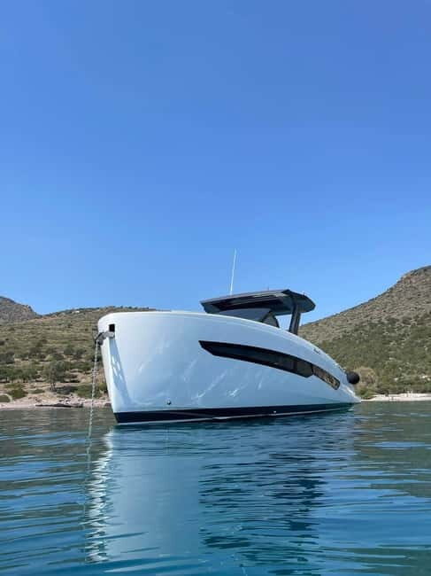 Milos Cyclades Luxury private cruises - The Experience: What Youll Get on Milos Cyclades Luxury Private Cruises