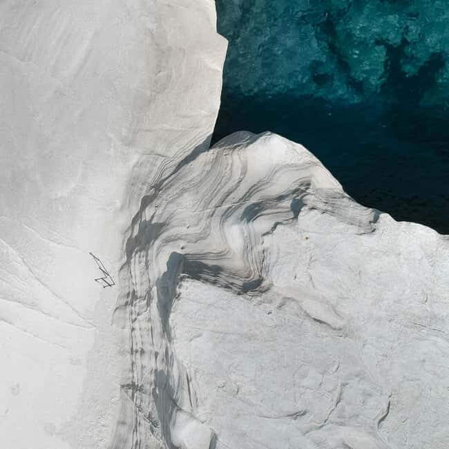 Milos: Dream Shore Excursion Sarakiniko, Plaka & Catacombs - Discovering Milos’s Natural Wonders at Sarakiniko