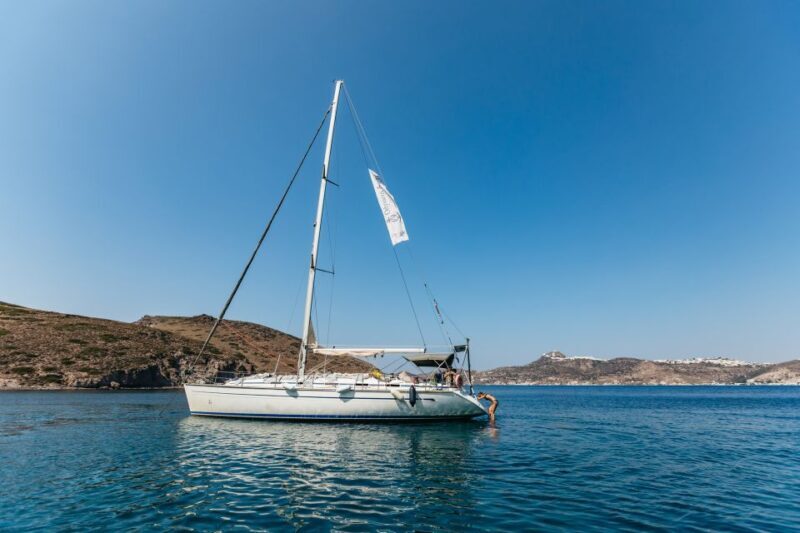 Milos: Kleftiko Cruise with Meal, Drinks and Photos at Sykia - An In-Depth Look at the Experience