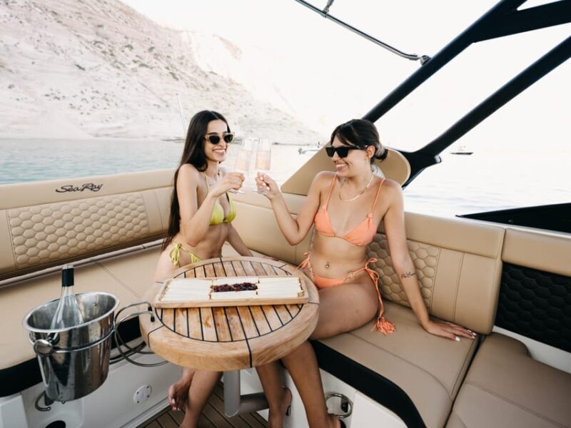 Milos: Luxury Private CruiseKleftiko Sarakiniko Poliegos - The Sum Up