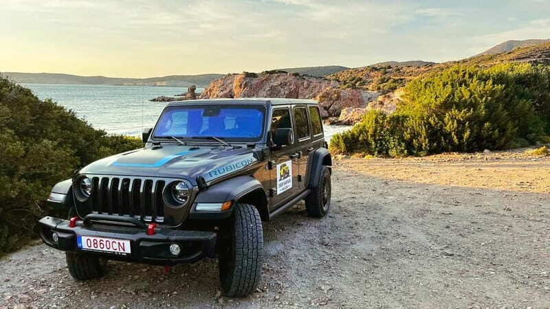 Milos: Luxury Sunset Jeep Safari with Picnic - Exploring the Itinerary in Detail