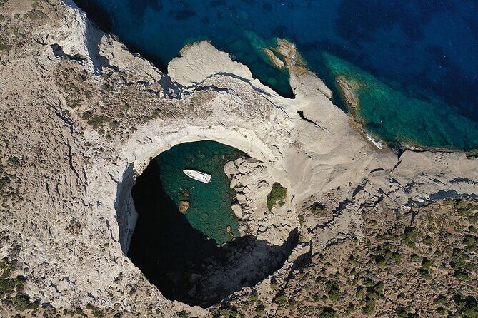 Milos Self Drive Private Boat - No License Required, APHRODITE II - Who Is This Experience Best For?