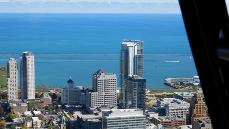 Milwaukee: Helicopter Rides Over Downtown & Lakefront - What to Expect from Your Milwaukee Helicopter Tour