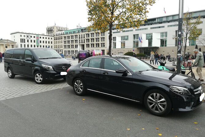 Minivan Driver and Guide (DIN15565) Tailor Made Berlin Highlights - A Comprehensive Look at the Tour Itinerary