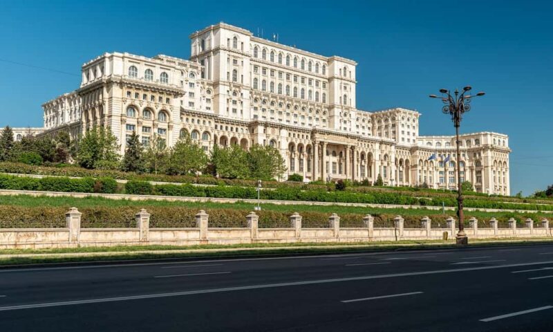 Minivan Tour Ceausescu House, Parliament & Village Museum - Who Will Love This Tour?