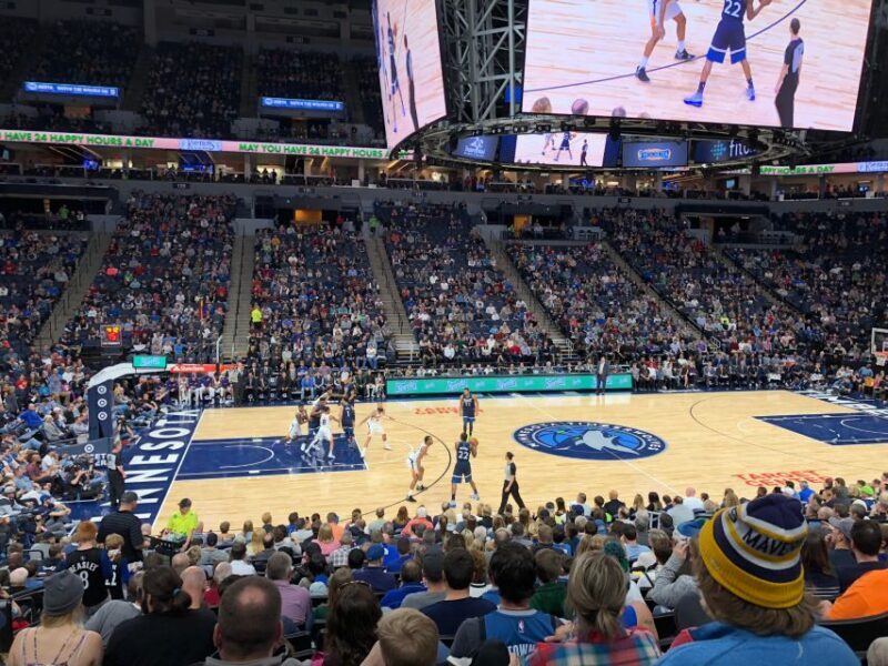 Minneapolis: Minnesota Timberwolves Basketball Game Ticket - Minneapolis: Minnesota Timberwolves Basketball Game Ticket — A Practical Guide for Sports Fans and First-Timers