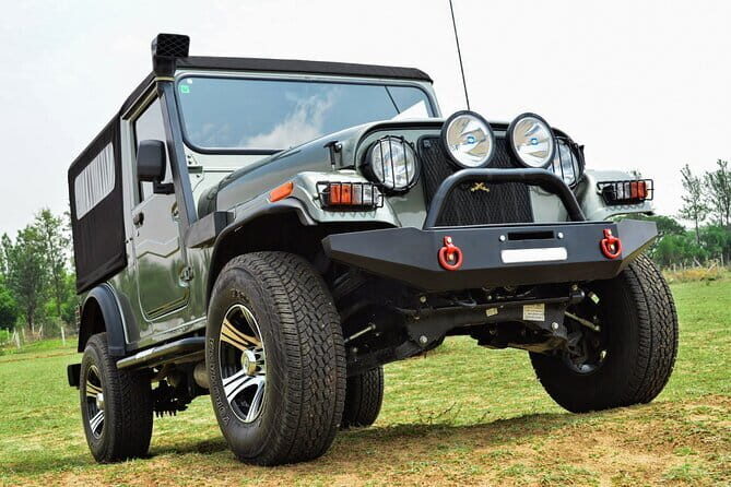 Minneriya National Park Half day Jeep Safari with Hotel Pickup - FAQs