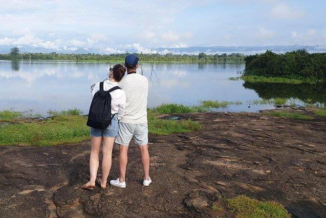 Minneriya National Park Private Safari Tour - Key Points