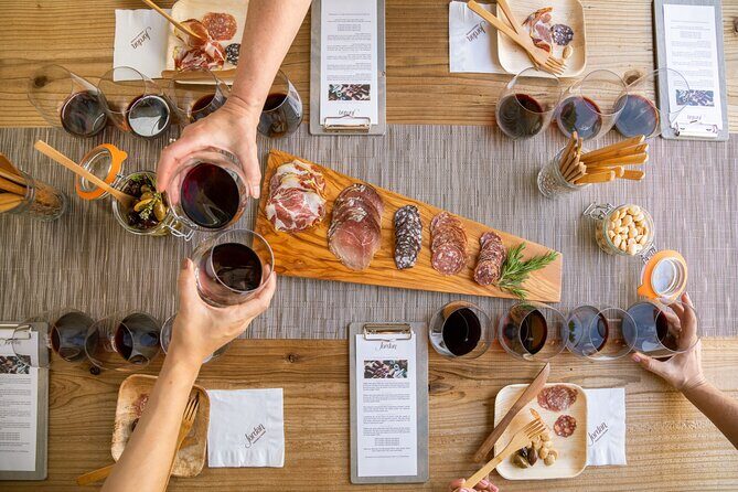 Minoan Path: Knossos Palace, Winery Visit, Lunch at Archanes - Who Is This Tour Best For?