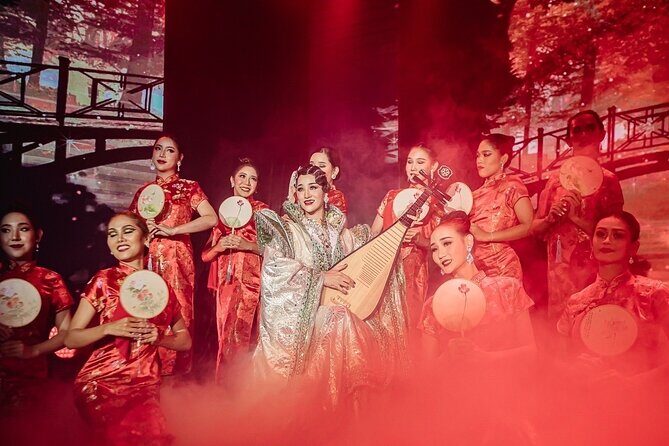 Mirinn Ladyboy Cabaret Live  BRAVO Theater - Practical Details and Tips for Visitors