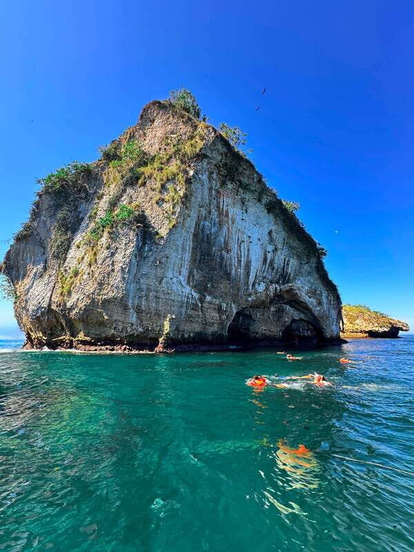 Mismaloya: Snorkeling, Cliff Jumping, and Beach Tour - The Price and Its Value