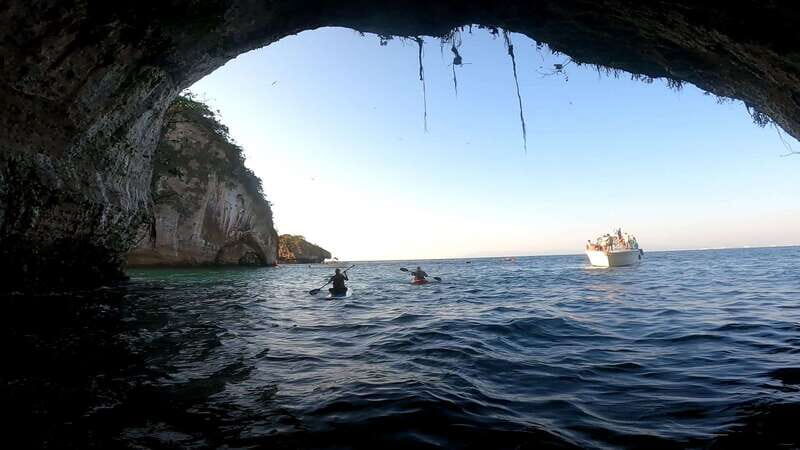 Mismaloya: Stand-Up Paddleboard & Snorkeling to Los Arcos - Introduction: What Is This Tour?