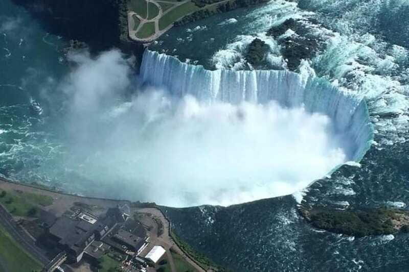 Mississauga: Niagara Falls Day Tours with Boat and Lunch - The Sum Up
