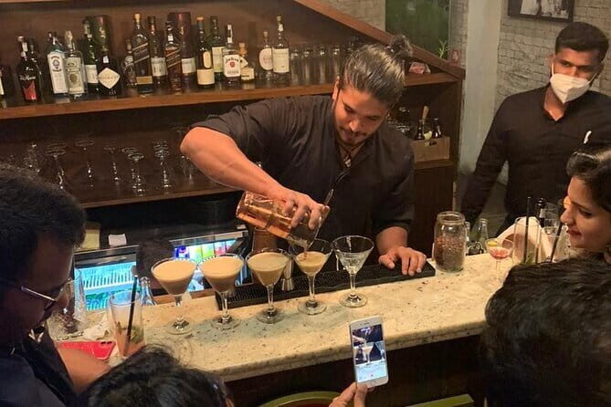 Mix it Like a Lankan in Unawatuna - Discovering Unawatuna’s Unique Mixology Experience