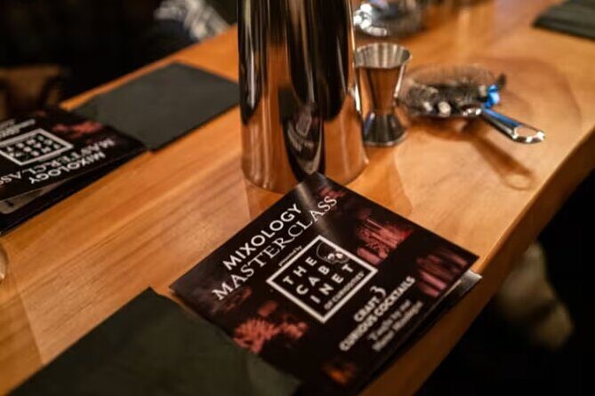 Mixology Masterclass at the Cabinet of Curiosities in Las Vegas - FAQ