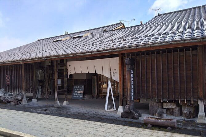 Miyagi Half Day, Nikka Whisky Distillery & Hands-on Lacquer Paint - An In-Depth Look at the Miyagi Half Day Tour