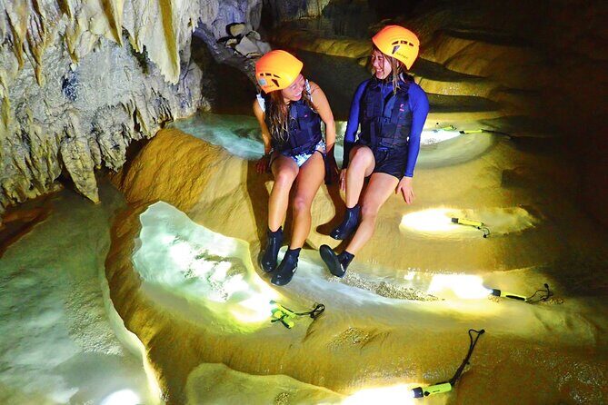 [Miyako Island/Half Day] Pumpkin Limestone Cave & Sea Kayaking - Key Points