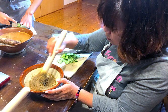 Miyazaki's local cuisine experience Let's make cold soup and chicken Nanban! Super Local Food Cooking! - The Sum Up