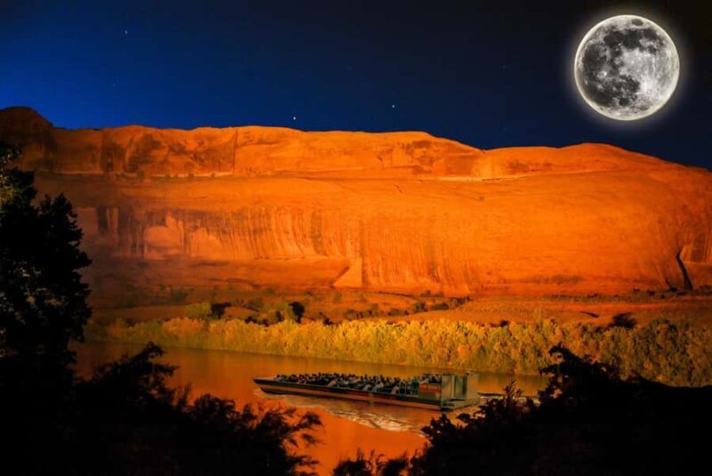 Moab: Colorado River Dinner Cruise with Music and Light Show - A Deep Dive into the Experience