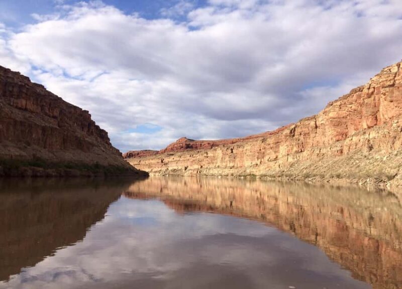 Moab: Meander Canyon Scenic Jet Boat Tour - Key Points
