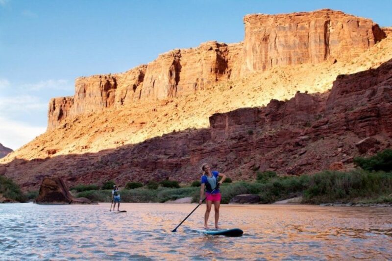 Moab: Stand-Up Paddleboard with small rapids on Colorado - An In-Depth Look at the Moab Paddleboard Tour