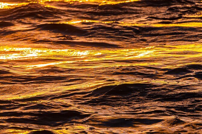 Moanas Luxury semi-private Sunset Cruise on Nalu - FAQs