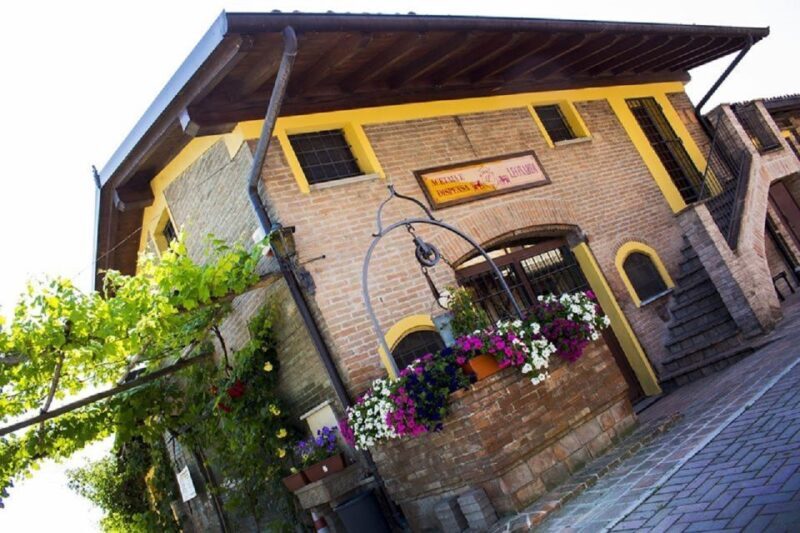 Modena: Balsamic Vinegar Tasting Experience - Key Points