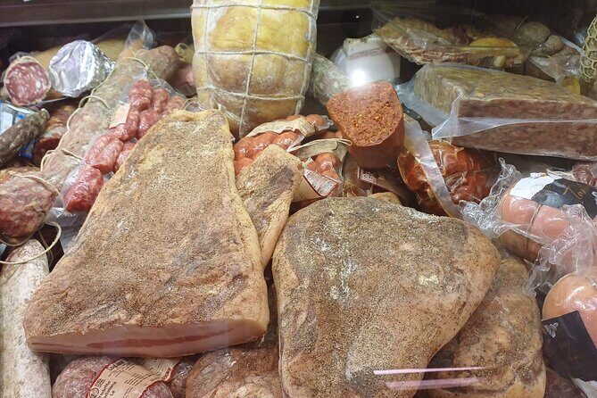 Modena walking food tour with a local - Practical Details and Considerations