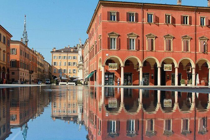 Modena Walking Tour with Audio and Written Guide by a Local - FAQs