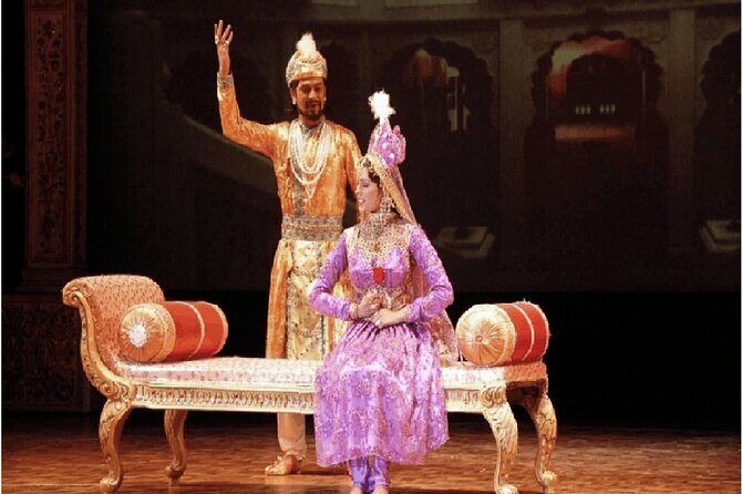 Mohabbat the Taj - A Creative Dance and Light Show - Who Should Consider This Tour?