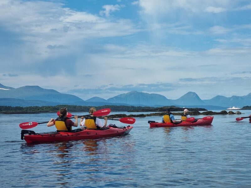 Molde - Guided kayak tour - Key Points