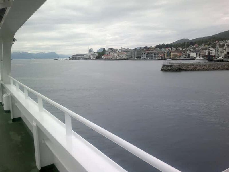 Molde: Journey Along the Atlantics Majestic Route - What to Expect from the Journey