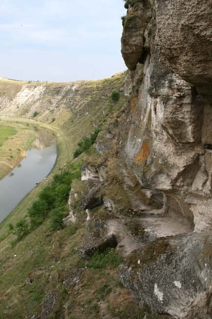 Moldova: Old Orhei cave monasteries Branesti wine tasting - FAQs