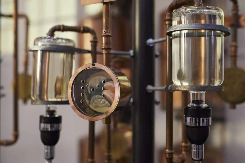 Molinard Parfums Grasse: Flash Perfume Workshop - Molinard Parfums Grasse: Flash Perfume Workshop – A Snappy Introduction to Perfumery