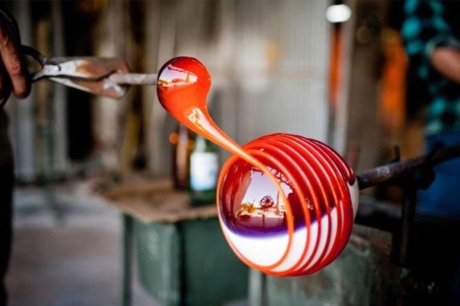 Molten glass magic - Glassblowing class - PRIVATE - Introduction
