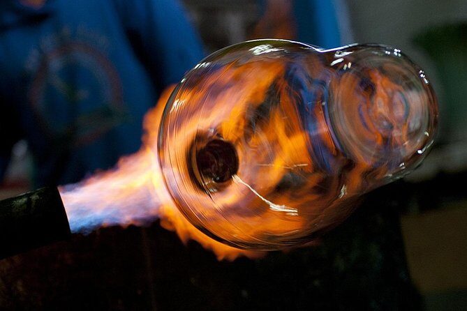 Molten glass magic - Glassblowing class - PRIVATE - Key Points